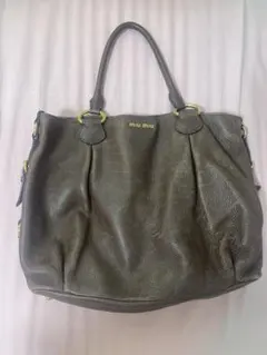 miu miu 2WAYハンドバッグ メタリックゴールド本物！お洒落レアバッグ！ miu miu 2WAYハンドバッグ メタリックゴールド本物！お洒落レアバッグ
