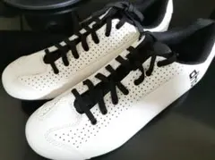 2025年最新】シューズ DHBの人気アイテム - メルカリ