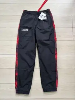 新品UNDER ARMOUR　キッズUAトリコット プリント ウーブン パンツ