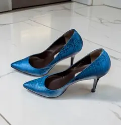 【美品】DIANA クロコ型押し レザー ポインテッドトゥ ブルー 23cm