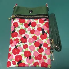 ハンドメイド 猫柄スマホショルダーバッグ サコッシュ ポシェット 和柄