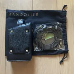 BANDOLIER スマホショルダーバッグ ブラック スタッズのサムネイル