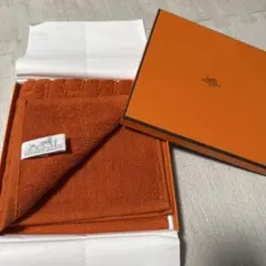 HERMES ハンカチ オレンジ 【新品未使用】