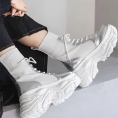 PAGE BOY 【厚底なのに軽い】レースアップソックスブーツ　新品未使用