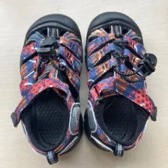 KEEN サンダル　水陸両用