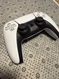 PlayStation 5 ワイヤレスコントローラー ホワイト/ブラック