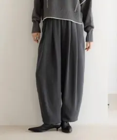 ローリーズファーム　TRイージーコクーンパンツ