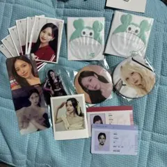 twice ミナ　トレカ・缶バッチ