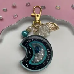 79 レジン　シャカシャカキーホルダー　シェイカー 大人　月　バラ　花