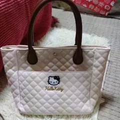 Hello Kitty キルティングトートバッグなかなか無いです。ピンクです。