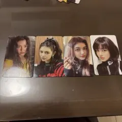 NewJeans Danielle Yearbook 4枚セット
