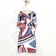 2025年最新】エミリオプッチ ワンピースの人気アイテム - メルカリ