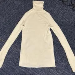 UNIQLO ユニクロメリノリブタートルネックセー ターM オフホワイト