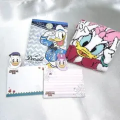 ディズニー　ドナルド　デイジー　30周年限定ハロウィンメモ帳　ソックス4点セット