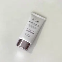 d'Alba ダルバ UVエッセンストーンアップサンクリーム(パープル)