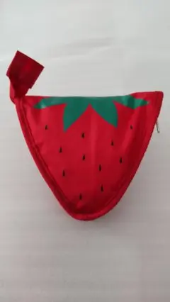 いちご　トートバッグ　エコバッグ　未使用