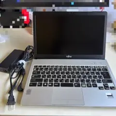 富士通 LIFEBOOK S904/J i5/4GB/HDD/Win10 動作品