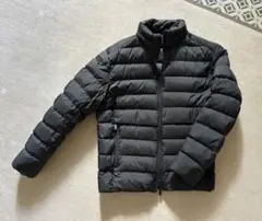 UNIQLO ユニクロ　445766 +J ライトダウンジャケット M マット黒