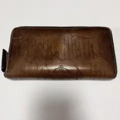 美品 ベルルッティ イタウバ スクリット ラウンドジップ 長財布 ブラウンのサムネイル