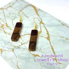 handmaed＊天然素材＊4色木製 縦長ピアス