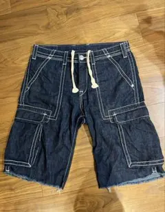 True Religion ダークデニム カーゴショーツのサムネイル