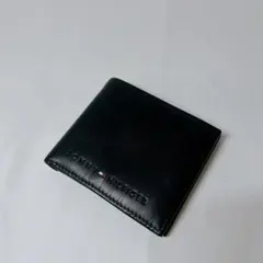 TOMMY HILFIGER ブラック 二つ折り財布