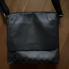 COACH ショルダーバッグのサムネイル