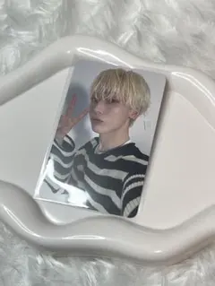 Item thumbnail for item 9c435c27-eacc-4b8d-945e-e3300eafe9be