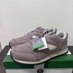 Item thumbnail for item 24bcdf4a-c530-4c76-99ec-b382edb0a9e6