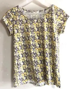 テチチ　半袖Tシャツ 花柄イエロー　Mサイズのサムネイル