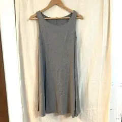 UNIQLO グレー ノースリーブフレアワンピース M