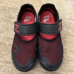 ニューバランス　水陸両用サンダル 20cm