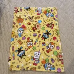 バンダイ アンパンマンフリースブランケット