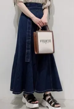 センタースリット マーメイドスカート デニム