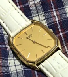 D6893 セイコー　シャリオ　メンズドレスウォッチ　新品電池