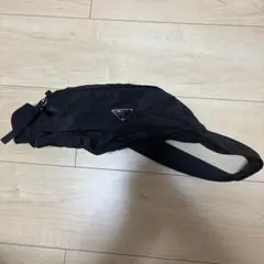 PRADAショルダーバッグ