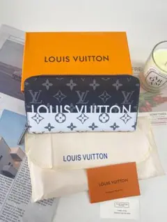 LOUIS VUITTON 長財布 ホワイト/ネイビー