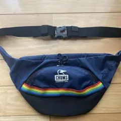 CHUMS レインボーネイビー　ボディバッグ