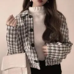 レディース　韓国風　ツイードジャケット　ショート丈ジャケット　白黒　フリンジ