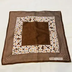 b*p様 ピエールバルマン　PIERRE BALMAIN 大判ハンカチ　スカーフ