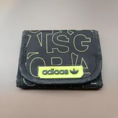 adidas【レア】 折りたたみ財布 黒/ネオンイエロー　アディダス　レトロ