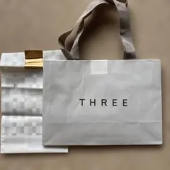 THREE ショップ袋 ショッパー 紙袋のサムネイル