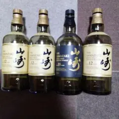 山崎 12年 18年 シングルモルトウイスキー空ビンのサムネイル