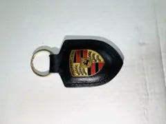 ポルシェ PORSCHE レザー キーホルダー 黒 本革 カレスト部のサムネイル