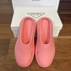 新品 PRADA サンダル ピンク