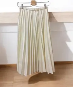 ユニクロ　シフォンプリーツロングスカート 丈短め