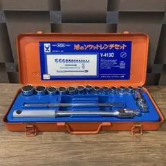 Item thumbnail for item 63eb93bc-c0af-4d87-8f92-372fb52a8331