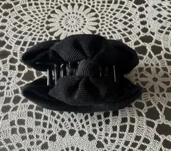 【美品】ヘアクリップ　リボン　ブラック