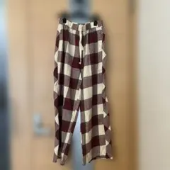 バーガンディー　緑　チェック柄　カジュアルパンツ　アミナ
