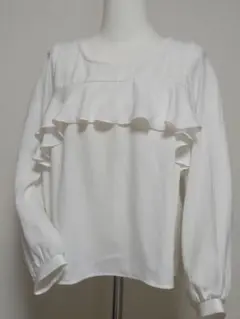 ★CECIL McBEE　セシルマクビー　フリル長袖ブラウス　M